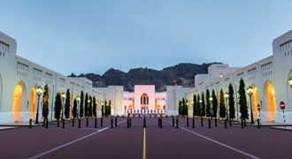 Explore Oman's desert beauty with Oman Air