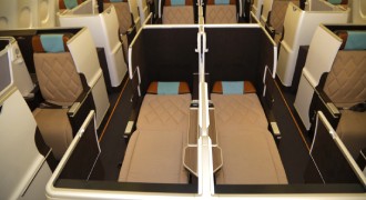 Experience Dreamliner 787 Oman Air with quieter cabins